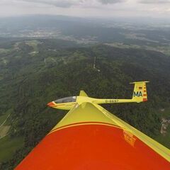 Verortung via Georeferenzierung der Kamera: Aufgenommen in der Nähe von Deggendorf, Deutschland in 1500 Meter